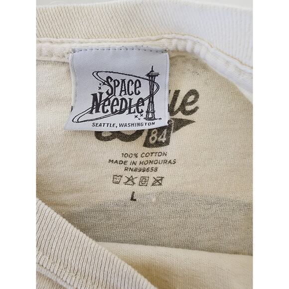 SPACE NEEDLE Off White Cream SEATTLE WASHINGTON Long Sleeve T-Shirt SZ L - Picture 7 of 9